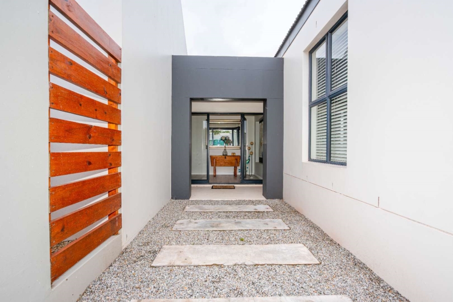 9 Bedroom Property for Sale in Oliphantskop Western Cape